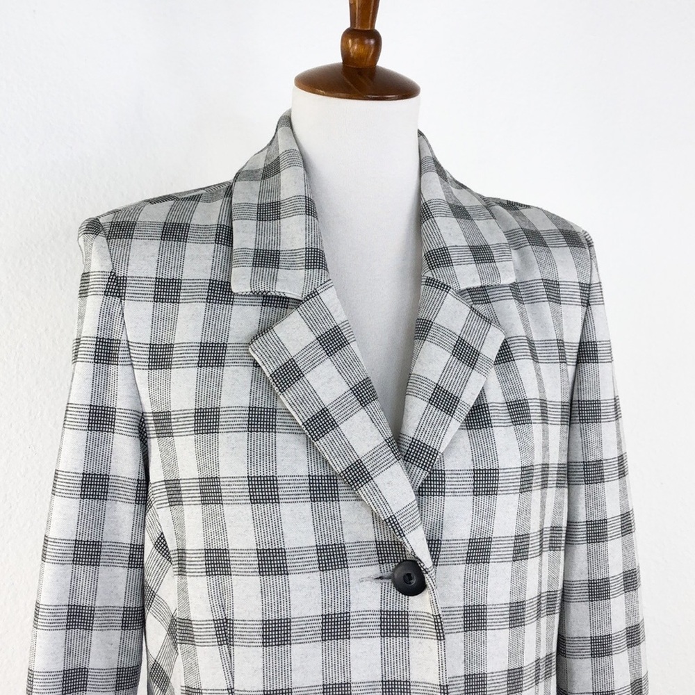 Cabi Grey & Cream Checkered Button Front Blazer - image 2